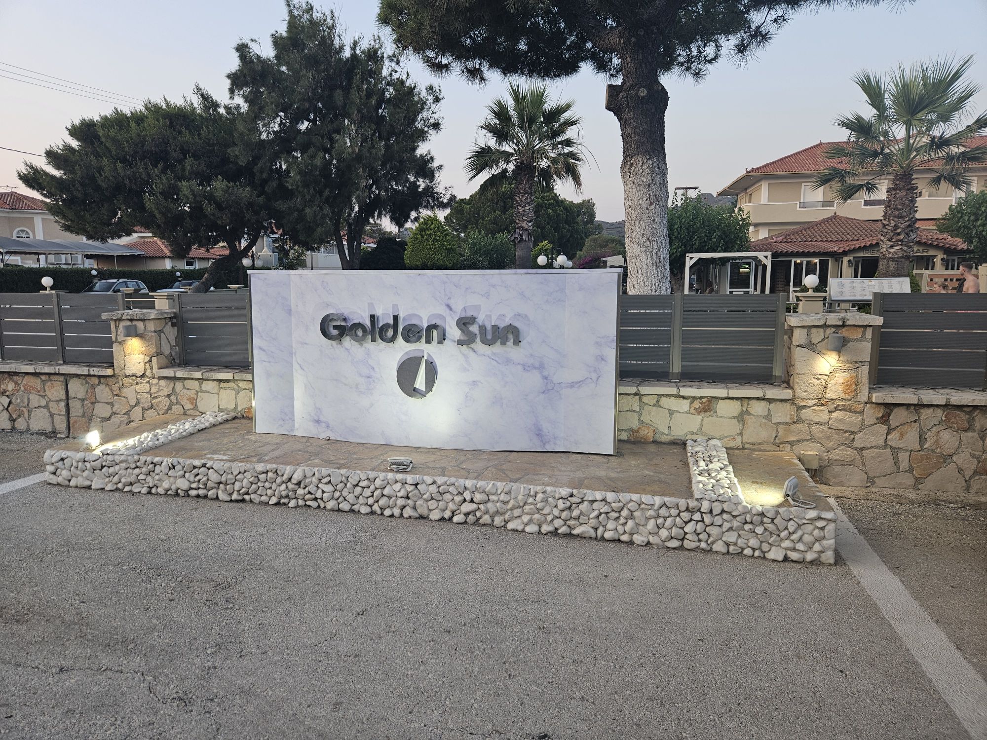 Golden Sun, Kalamaki